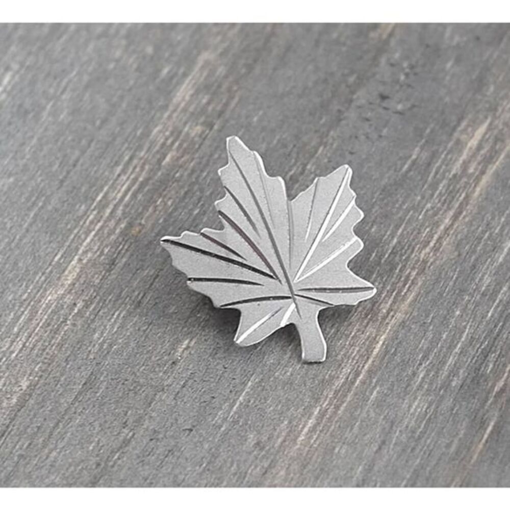 Bond Boyd Maple Leaf Brooch Pin Sterling Silver Vintage Tiny Dainty Signed